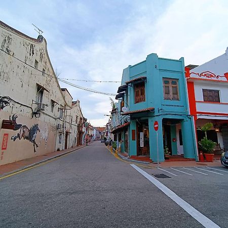 57 Ruma Oren Heritage Jonker Residence Melaka Bagian luar foto