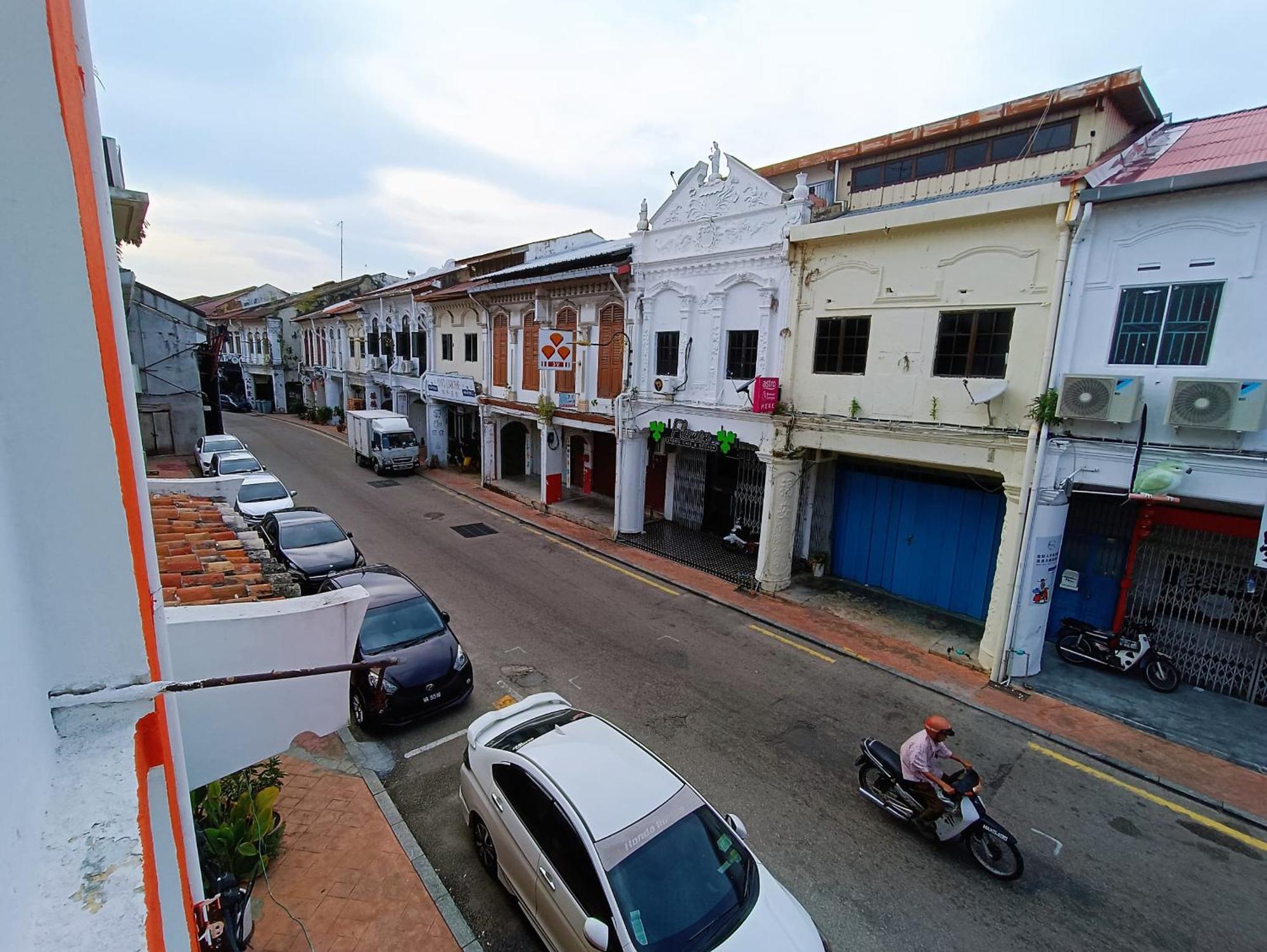 57 Ruma Oren Heritage Jonker Residence Melaka Bagian luar foto